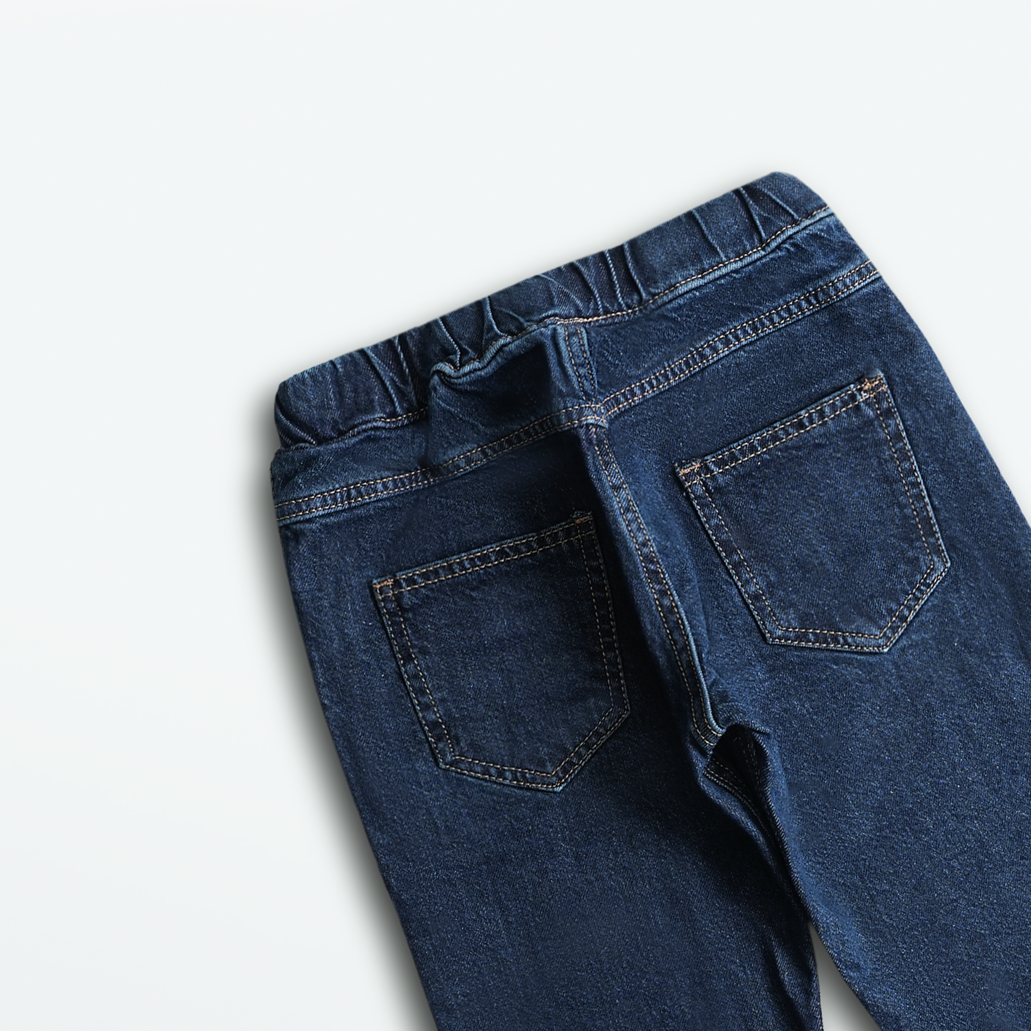 Play Time Mid-Tint Denim Jeans(#d113)